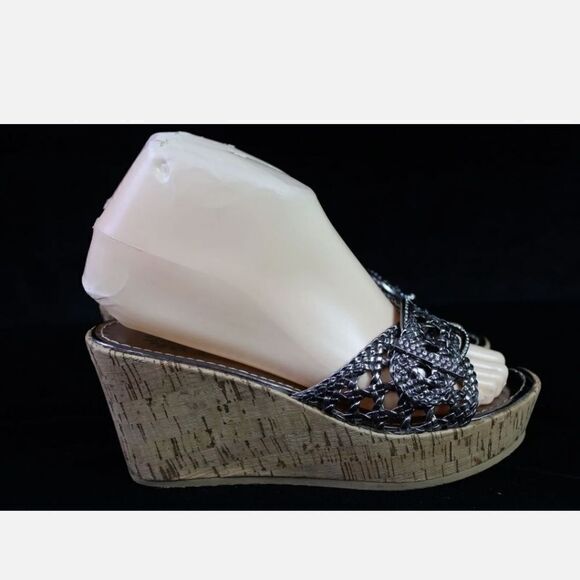 Yellow Box Silver Braid Platform Cork Wedge Size 6. - Picture 6 of 10